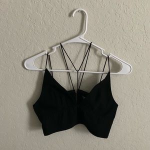 Cropped tank zipper in back